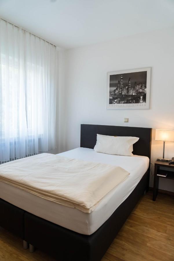 Hotel Buerger ซีเกิน ภายนอก รูปภาพ